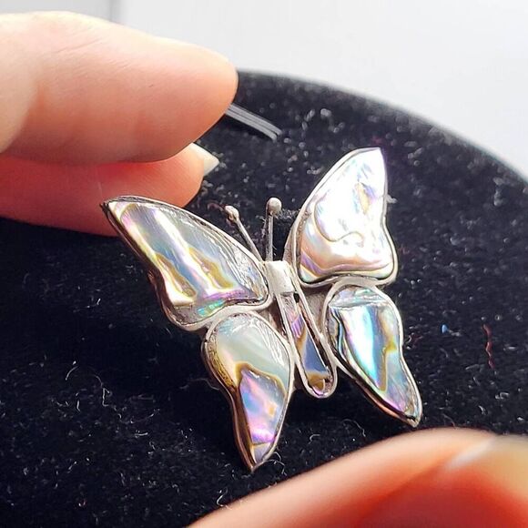 Artisan Made Mother of Pearl and Sterling Silver Signed by Artist - Picture 1 of 4